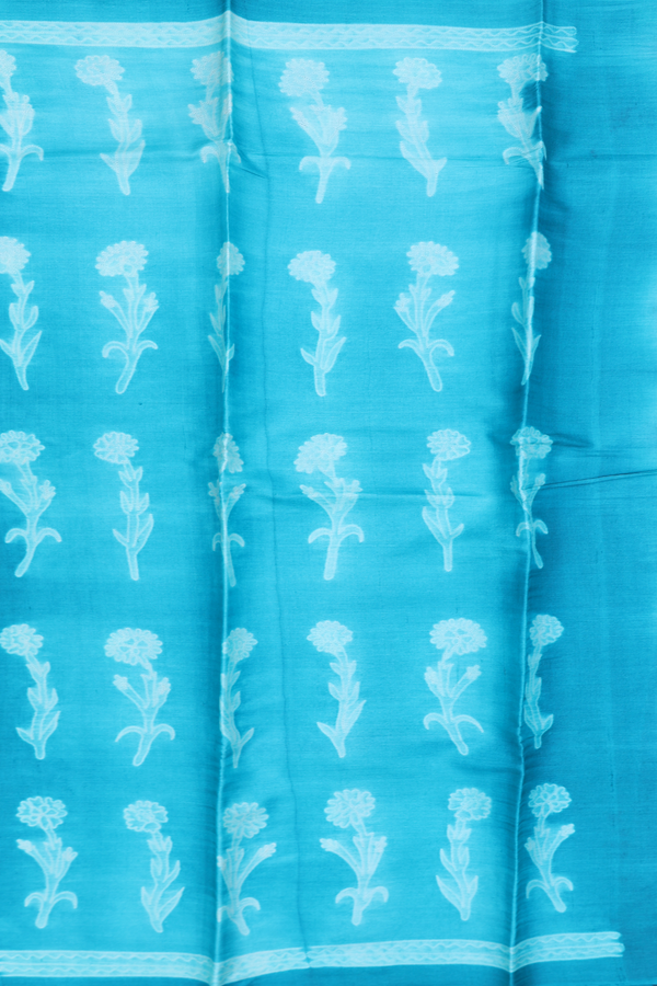 Tussar Silk Saree In Turquoise Blue With Shibori Design