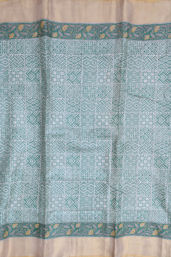 Tussar Silk Saree In White With Allover Design