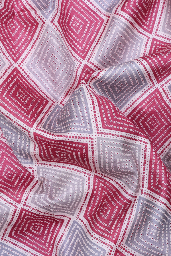 Tussar Silk Saree In White With Diamond Printed Design