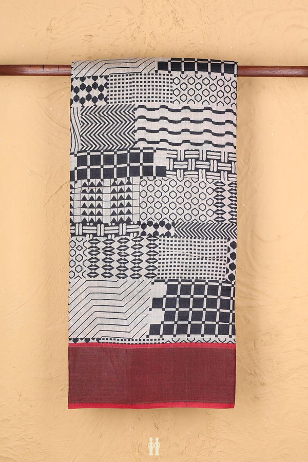 Tussar Silk Saree In White With Printed Design