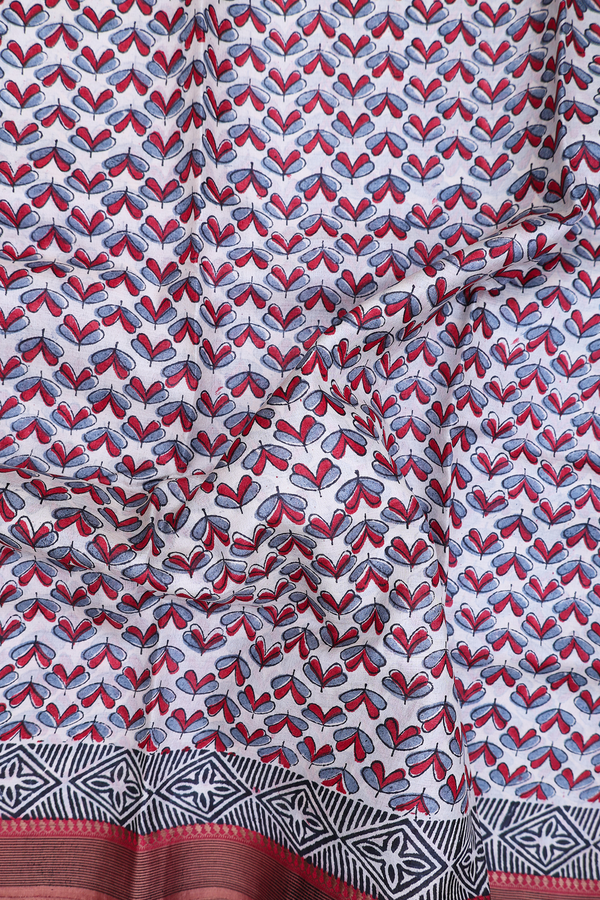 Tussar Silk Saree In White With Printed Design