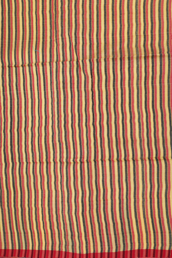 Tussar Silk Saree In Yellow With Threadwork Buttas