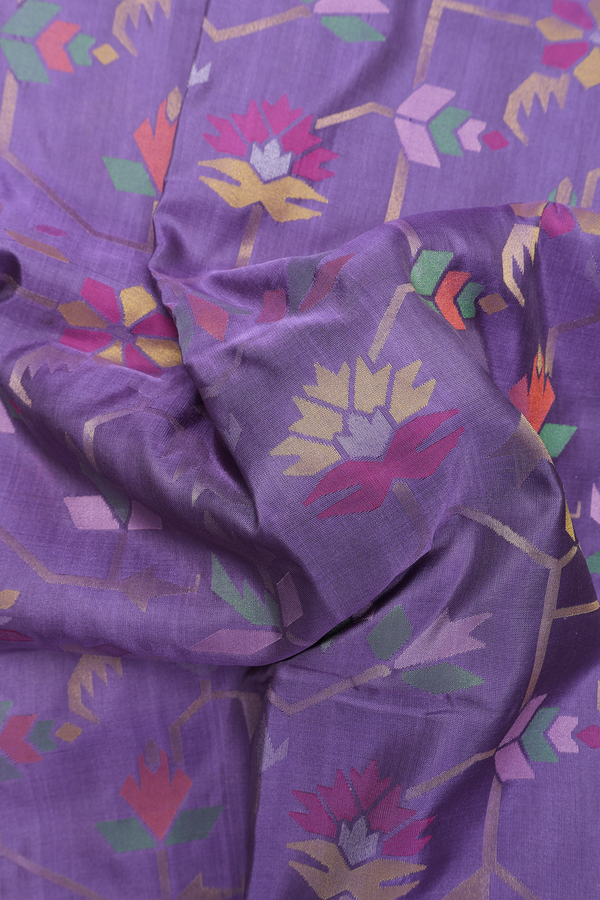 Uppada Silk Saree In Pastel Purple With Allover Design