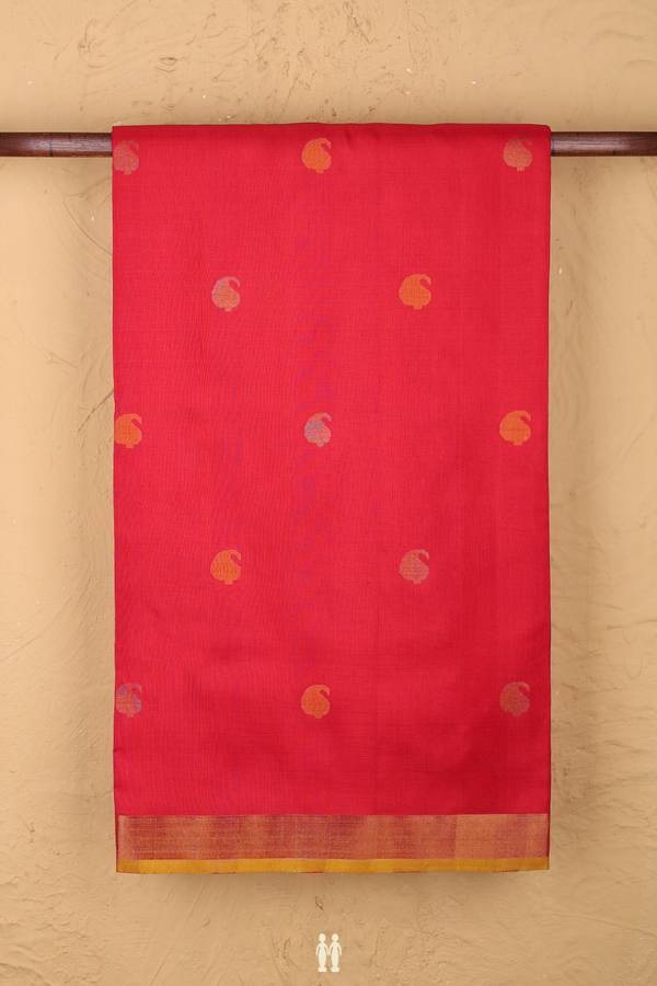 Uppada Silk Saree In Scarlet Red With Paisley Buttas