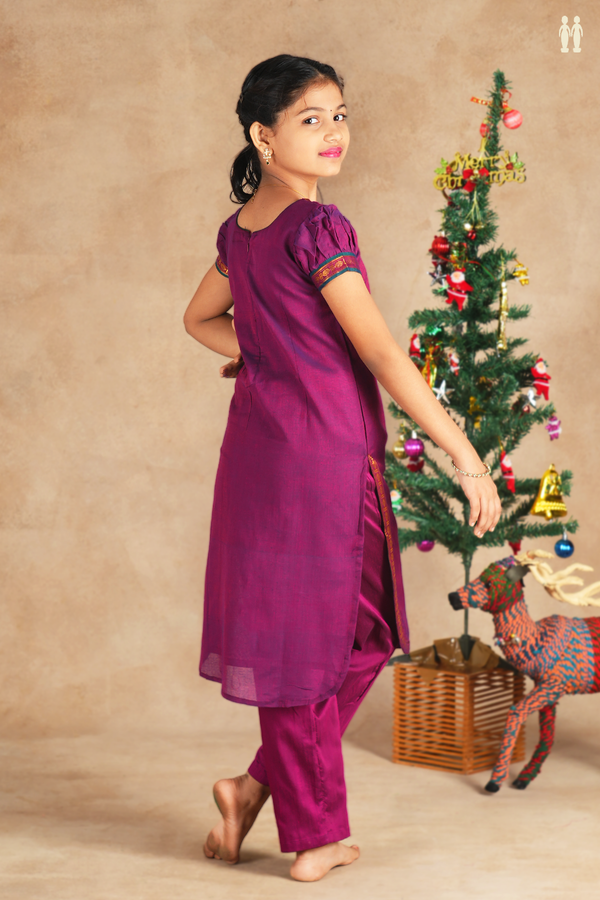 V-Neck Plain Berry Purple Cotton Top And Bottom