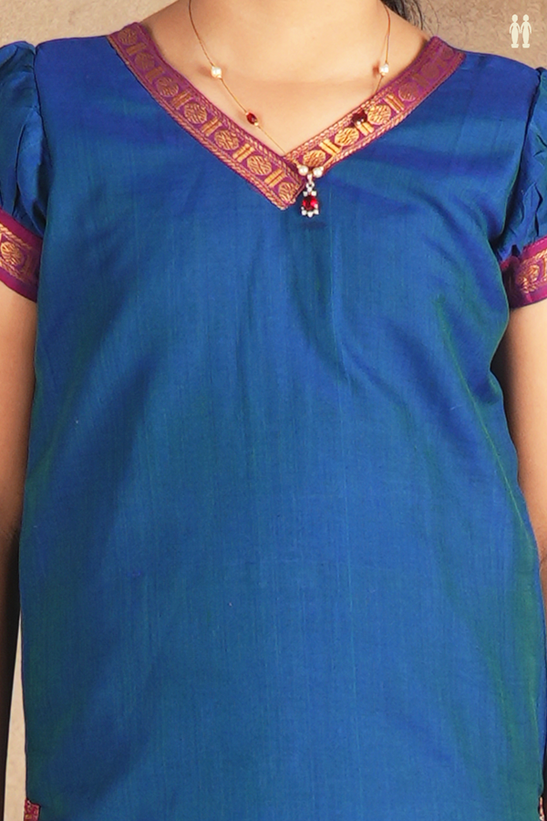 V-neck Plain Blue Cotton Top And Bottom