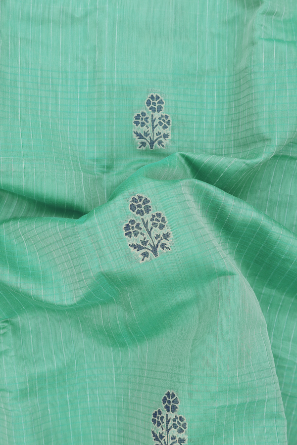 Kora Banarasi Silk Saree In Green With Floral Design
