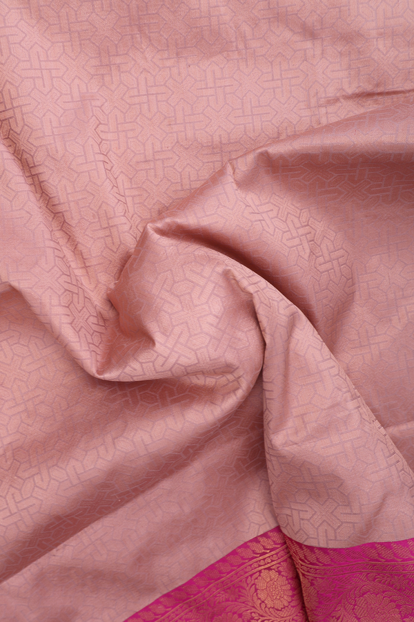 Banarasi Silk Saree In Peach Pink With Allover Design