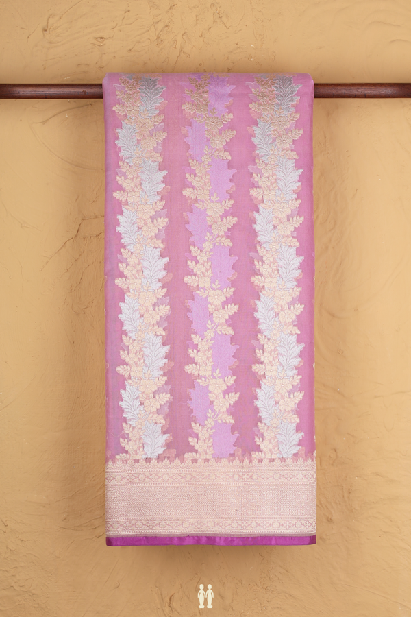 Kora Banarasi Silk Saree In Lilac Purple With Floral Design