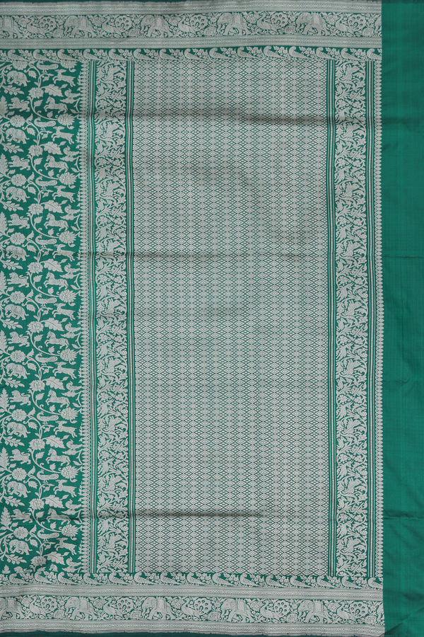 Banarasi Silk Saree In Forest Green With Vanasingaram Design