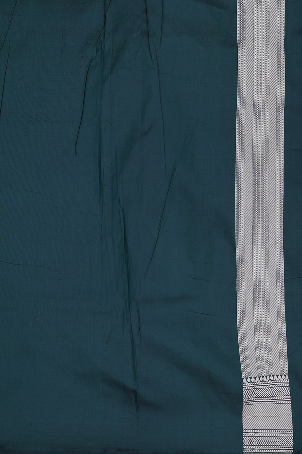 Banarasi Silk Saree In Bottle Green With Vanasingaram Design