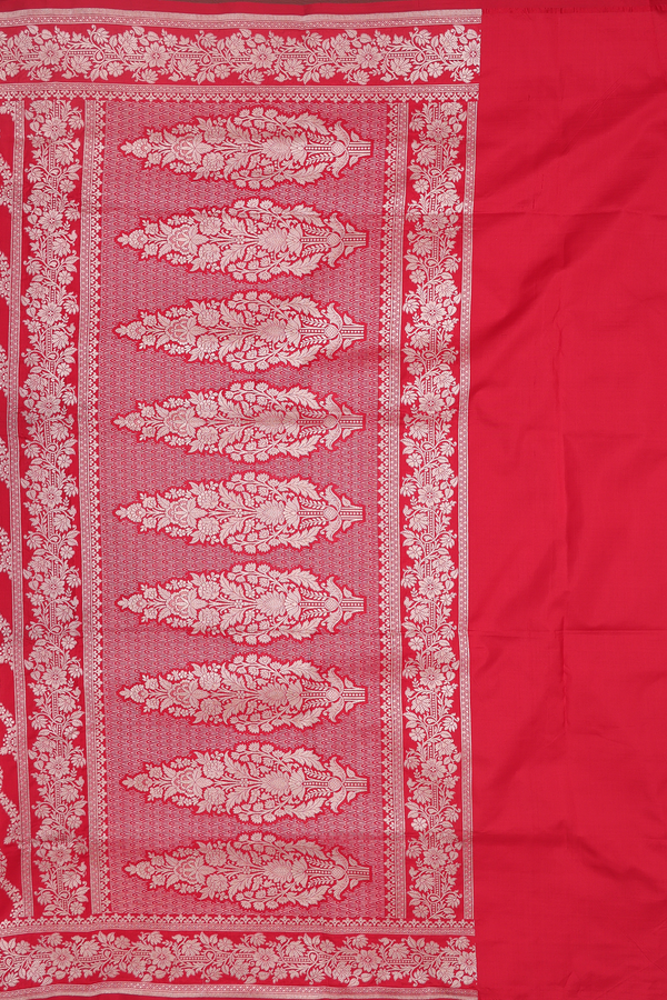 Banarasi Silk Saree In Scarlet Red With Allover Design