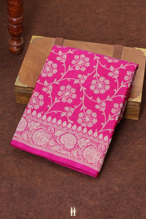 Banarasi Silk Saree In Pink With Floral Design