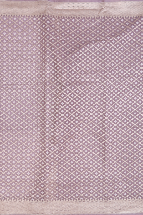 Kora Banarasi Silk Saree In Cocoa Brown With Diamond Design