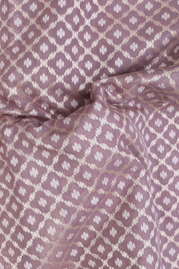Kora Banarasi Silk Saree In Cocoa Brown With Diamond Design