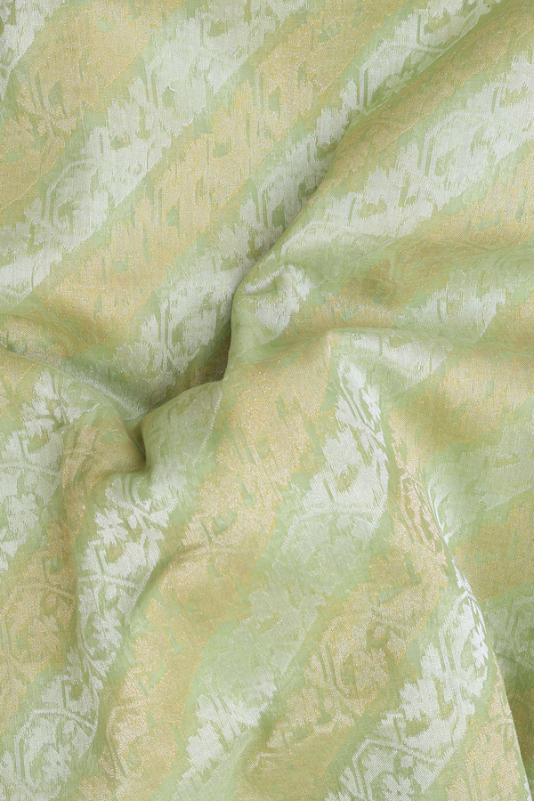 Kora Banarasi Silk Saree In Green With Diagonal Design