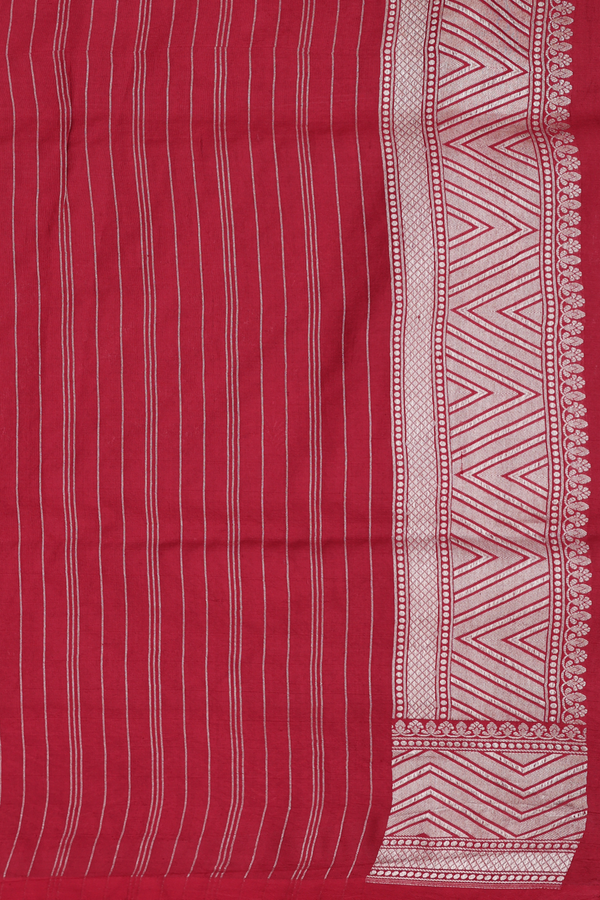 Banarasi Silk Saree In Rust Red With Brocade Design