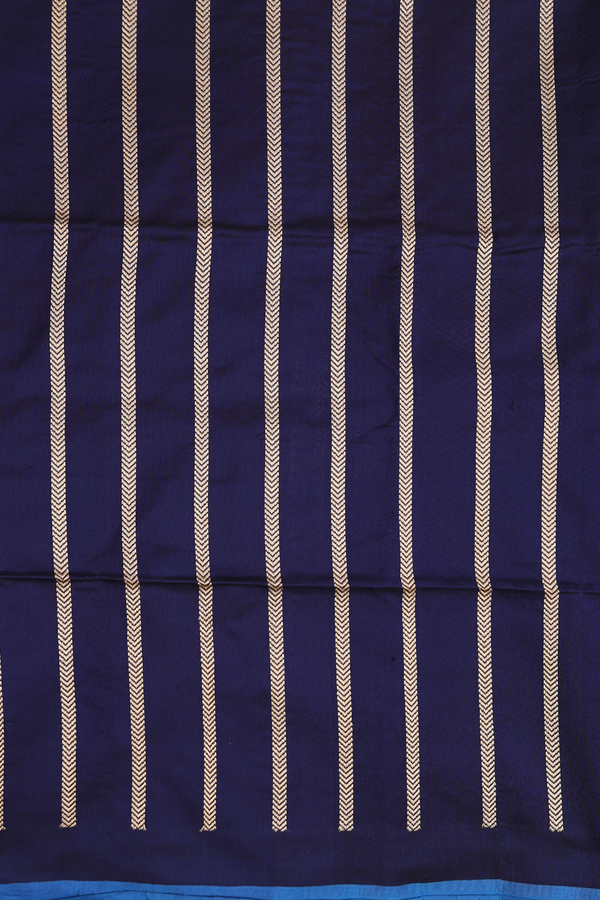 Banarasi Silk Saree In Navy Blue With Floral Buttas