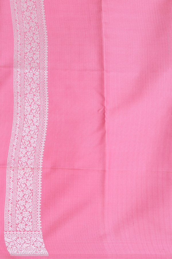 Banarasi Silk Saree In Pink With Floral Buttas