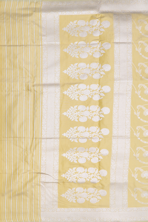 Banarasi Silk Saree In Yellow With Floral Design