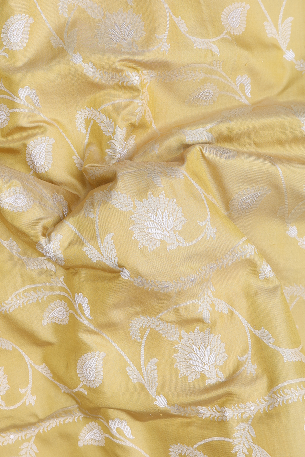 Banarasi Silk Saree In Yellow With Floral Design