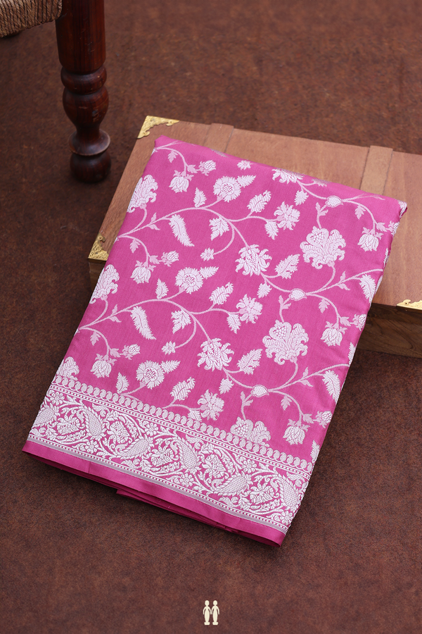 Banarasi Silk Saree In Pink With Floral Design