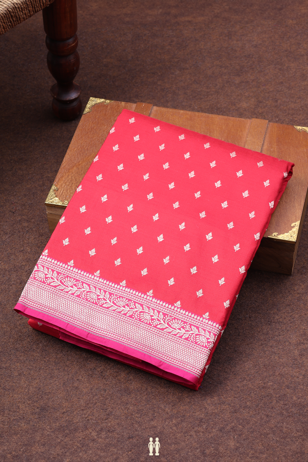 Banarasi Silk Saree In Scarlet Red With Floral Buttis