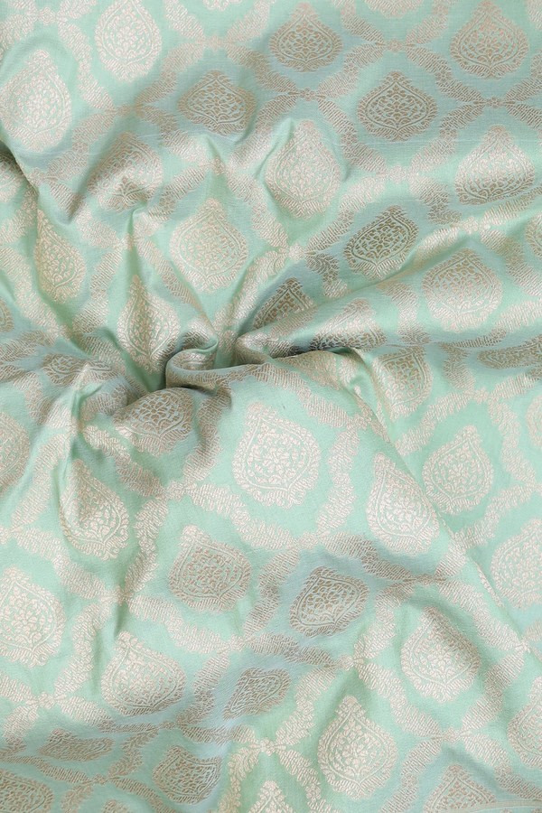 Banarasi Silk Saree In Green With Ogee Design