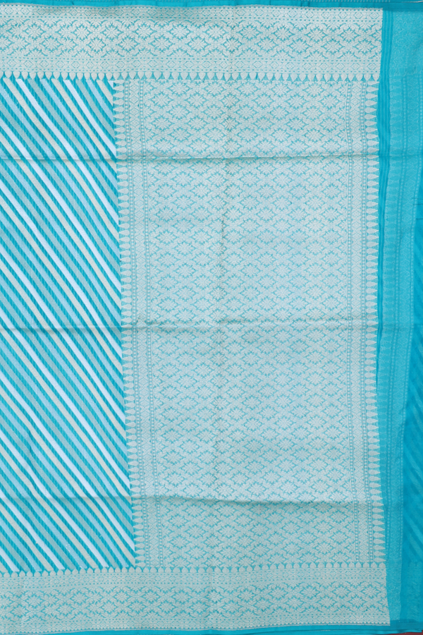 Kora Banarasi Silk Saree In Green With Diagonal Design