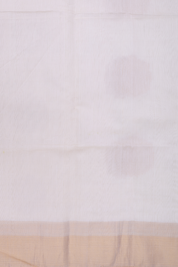 Kora Banarasi Silk Saree In White With Zari Motifs