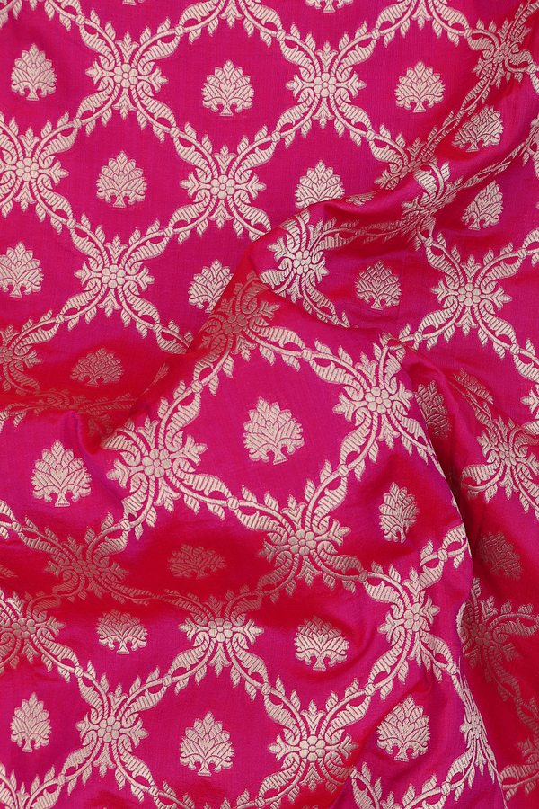 Banarasi Silk Saree In Rani Pink With Ogee Design