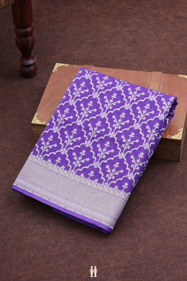 Kora Banarasi Silk Saree In Violet With Ogee Design