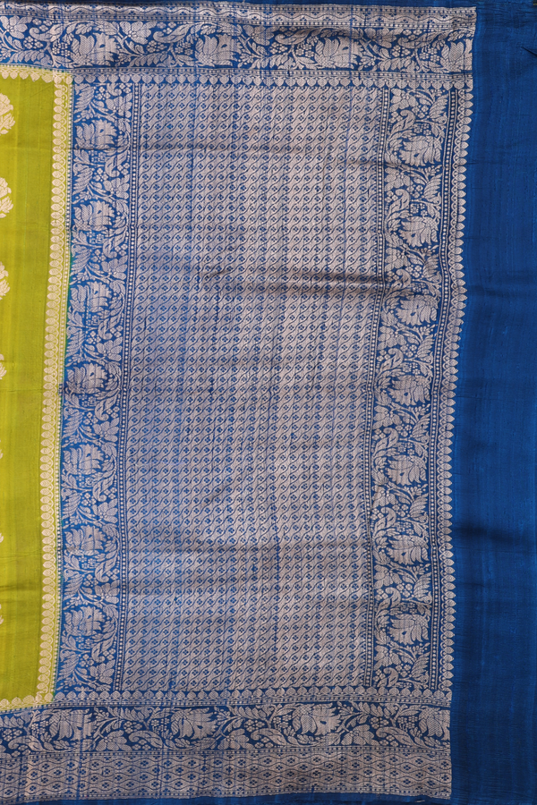 Tussar Banarasi Silk Saree Mehendi Green With Floral Motifs