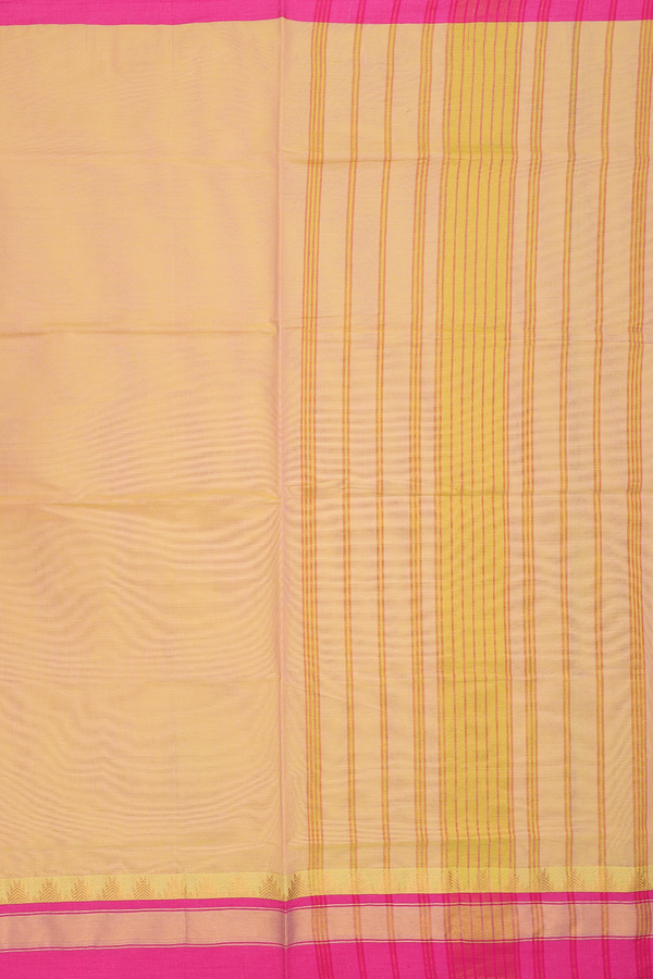 Venkatagiri Cotton Saree In Dual Tone With Contrast Border