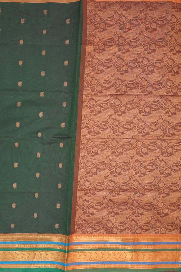 Venkatagiri Cotton Saree In Fern Green With Paisley Buttas