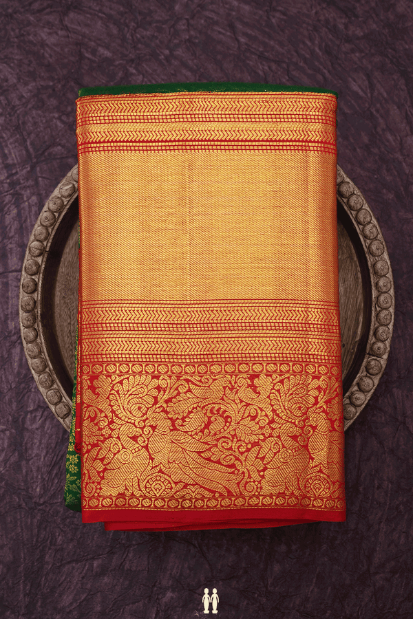Zari Border In Brocade Emerald Green Kanchipuram Silk Saree