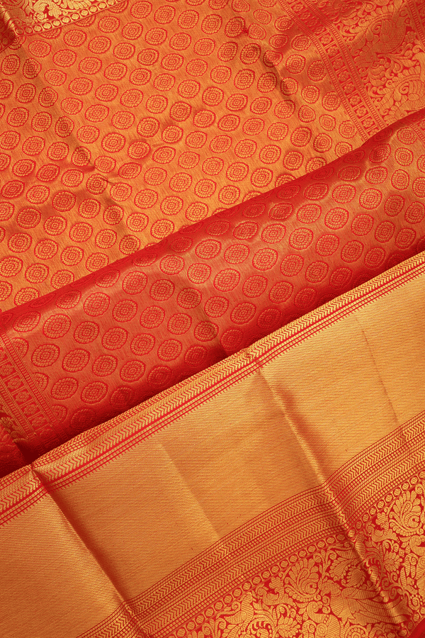 Zari Border In Brocade Emerald Green Kanchipuram Silk Saree