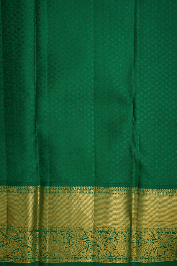 Zari Border In Brocade Scarlet Red Kanchipuram Silk Saree