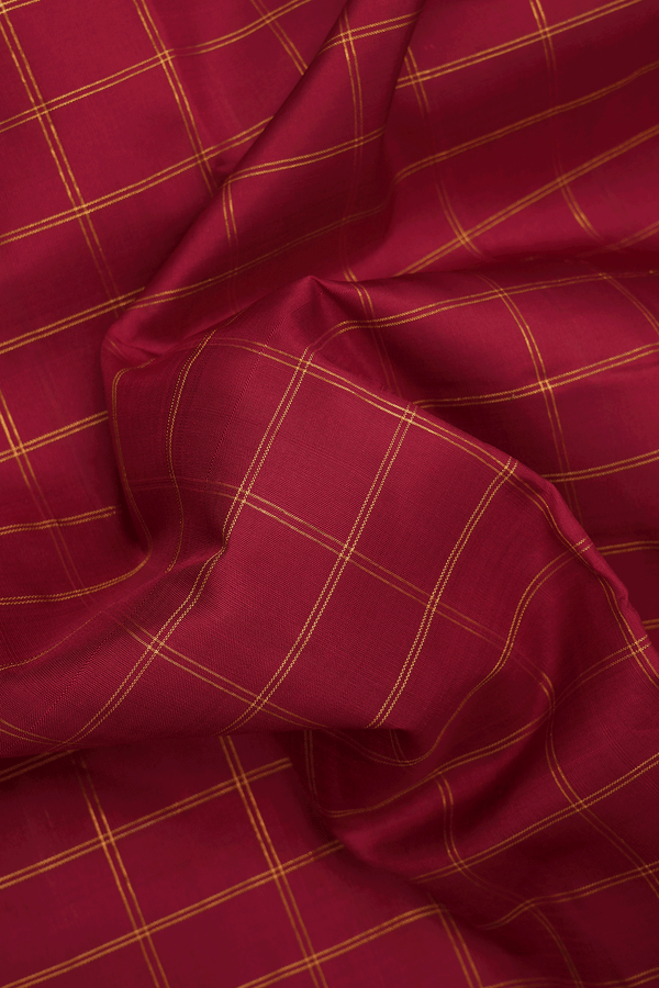 Zari Checked Crimson Red Kanchipuram Nine Yards Silk Saree