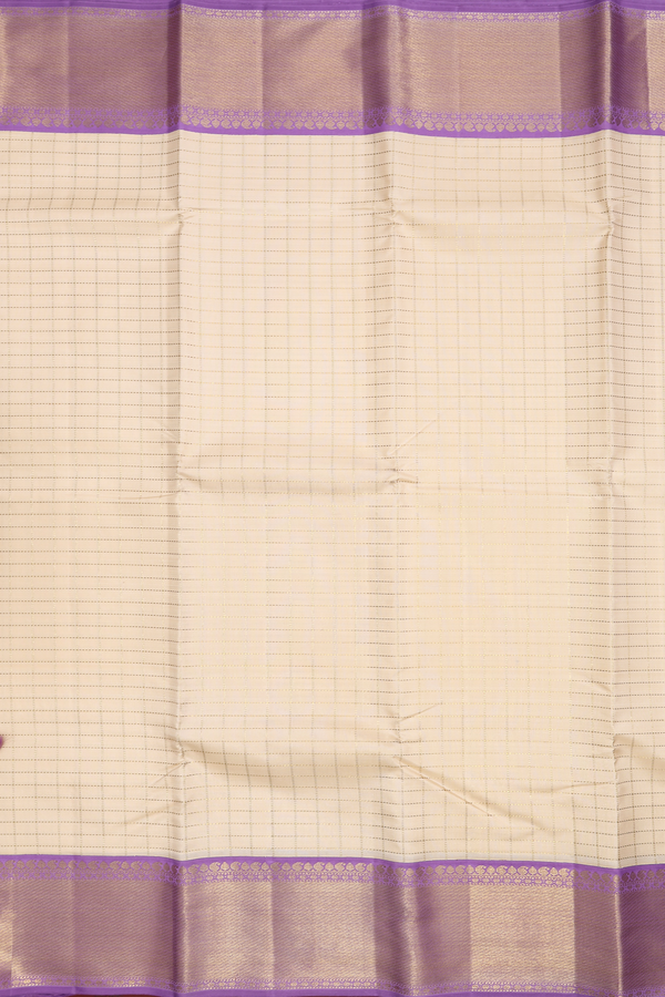 Zari Checked Design Ivory Kanchipuram Silk Saree