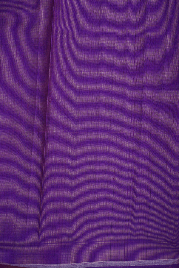 Zari Striped Design Red And Magenta Kanchipuram Silk Saree