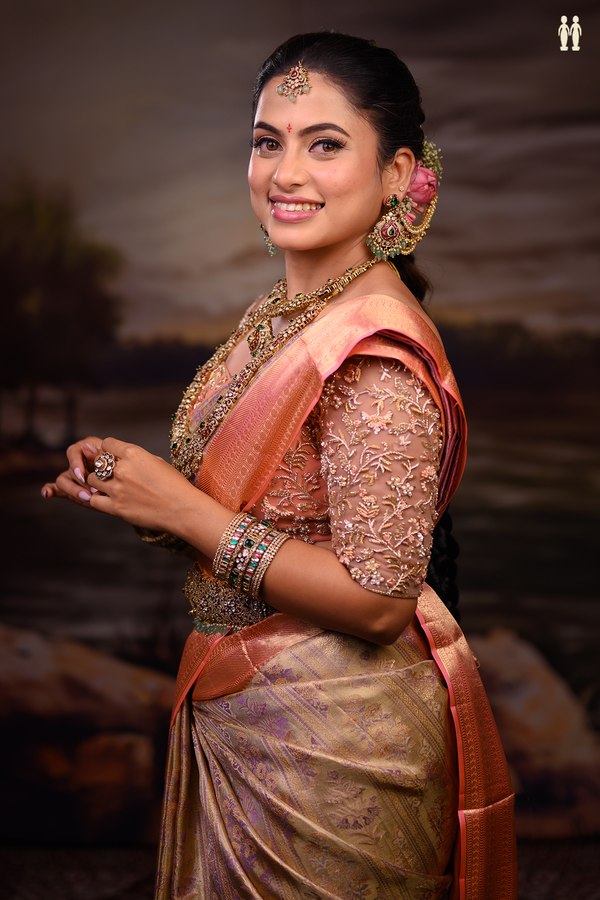 Kanchipuram Silk Saree In Tissue Dual Tone With Floral Design