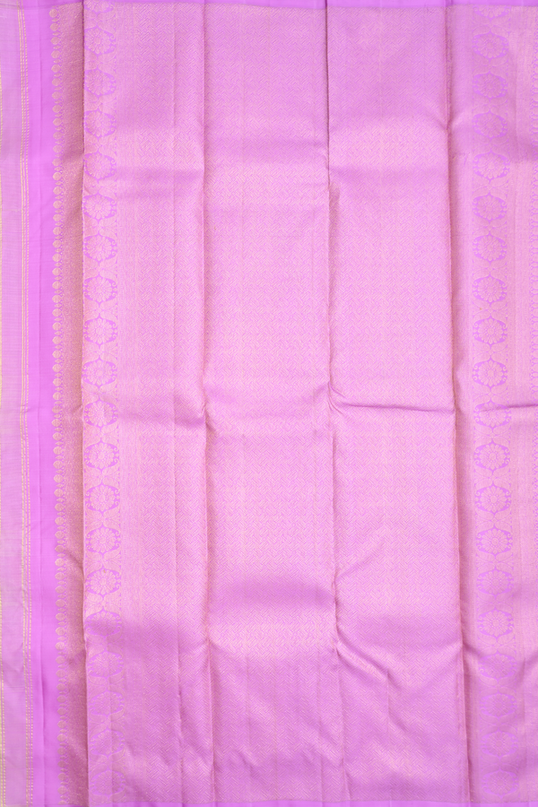 Kanchipuram Silk Saree In Beige With Zari Design