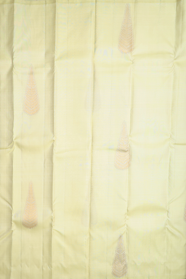 Kanchipuram Silk Saree In Beige With Zari Design