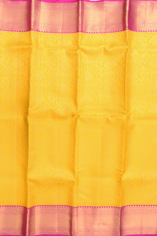 Kanchipuram Silk Saree In Yellow With Brocade Design