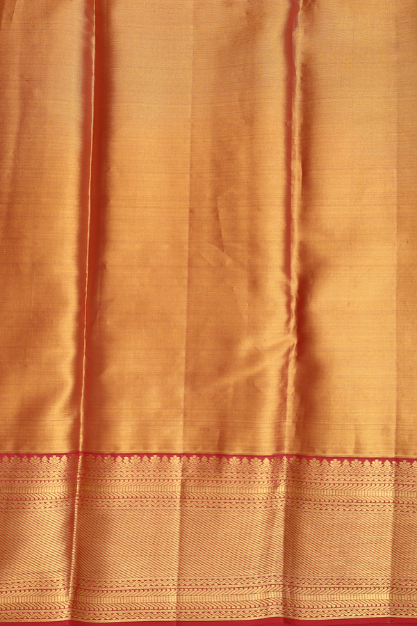 Kanchipuram Silk Saree In Cream Color Tissue With Floral Design