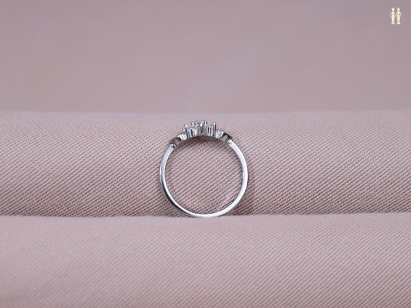 Floral Design With Crystal Stone Pure Silver Ring