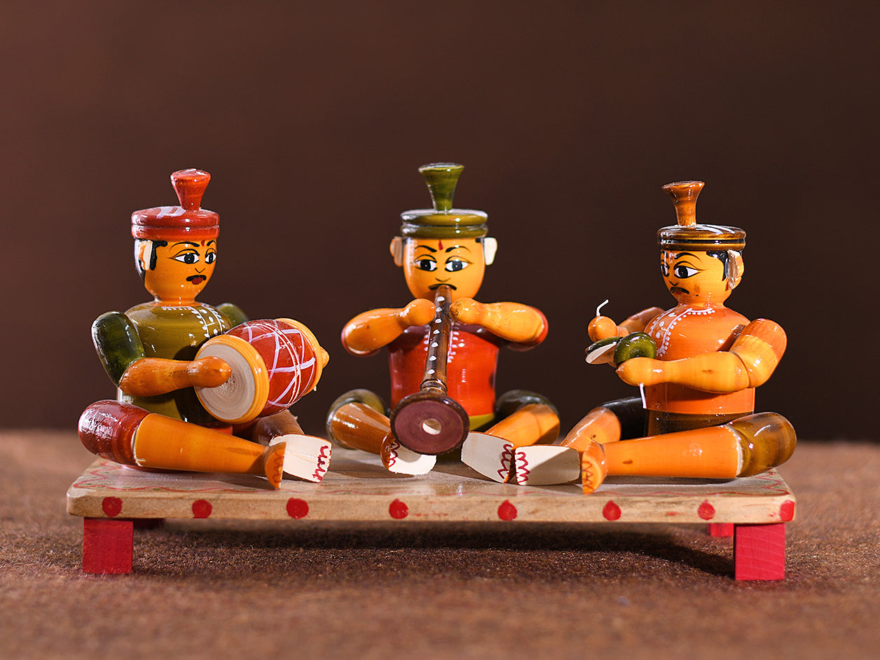 Handicraft Wooden Different Cultures Figurines Playing Instruments