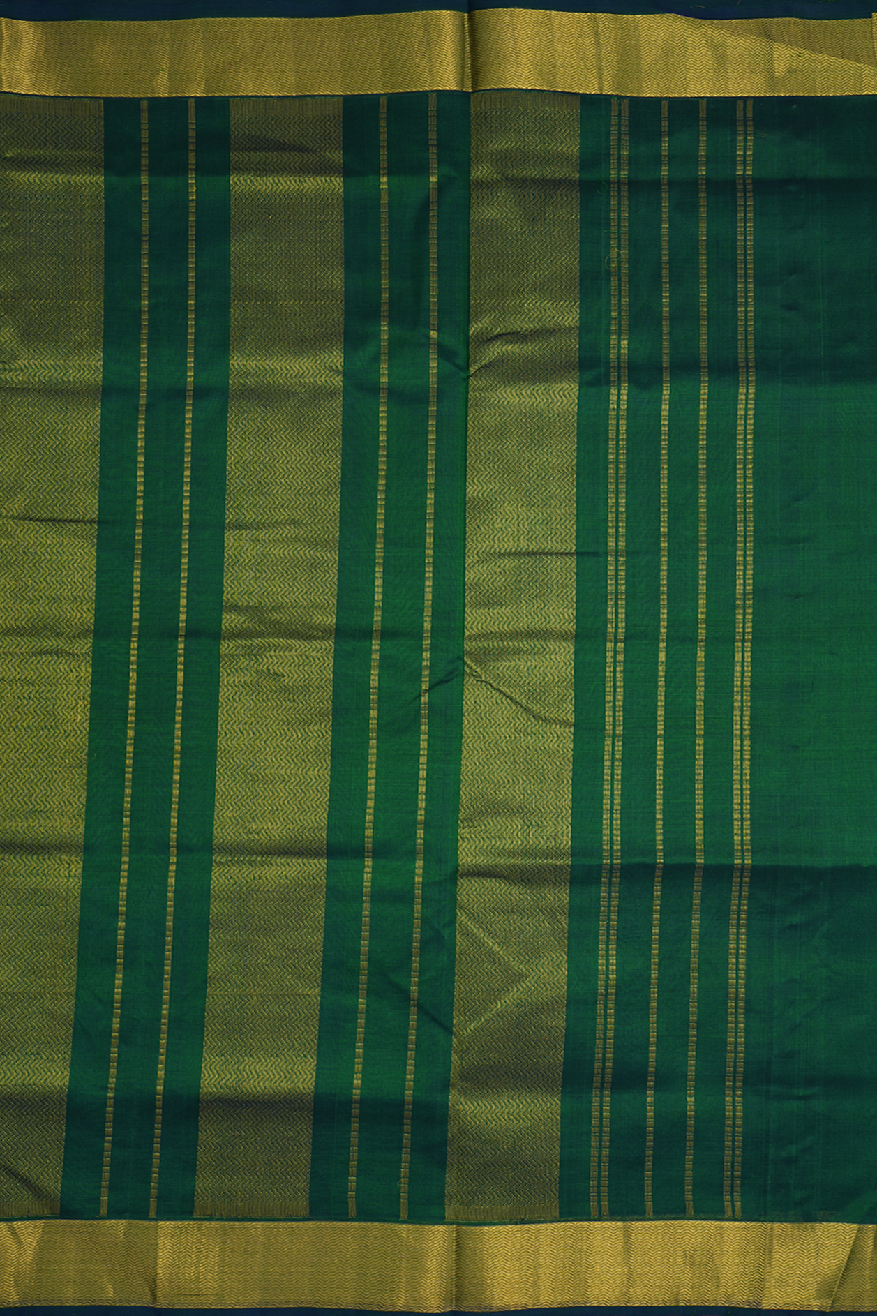Chevron Zari Border Plain Emerald Green Silk Cotton Saree