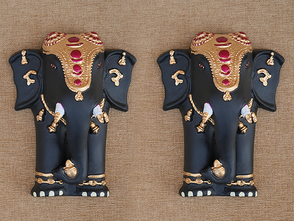 Set Of 2 Handicraft Elephant Face Wall Hanging For Home Decor